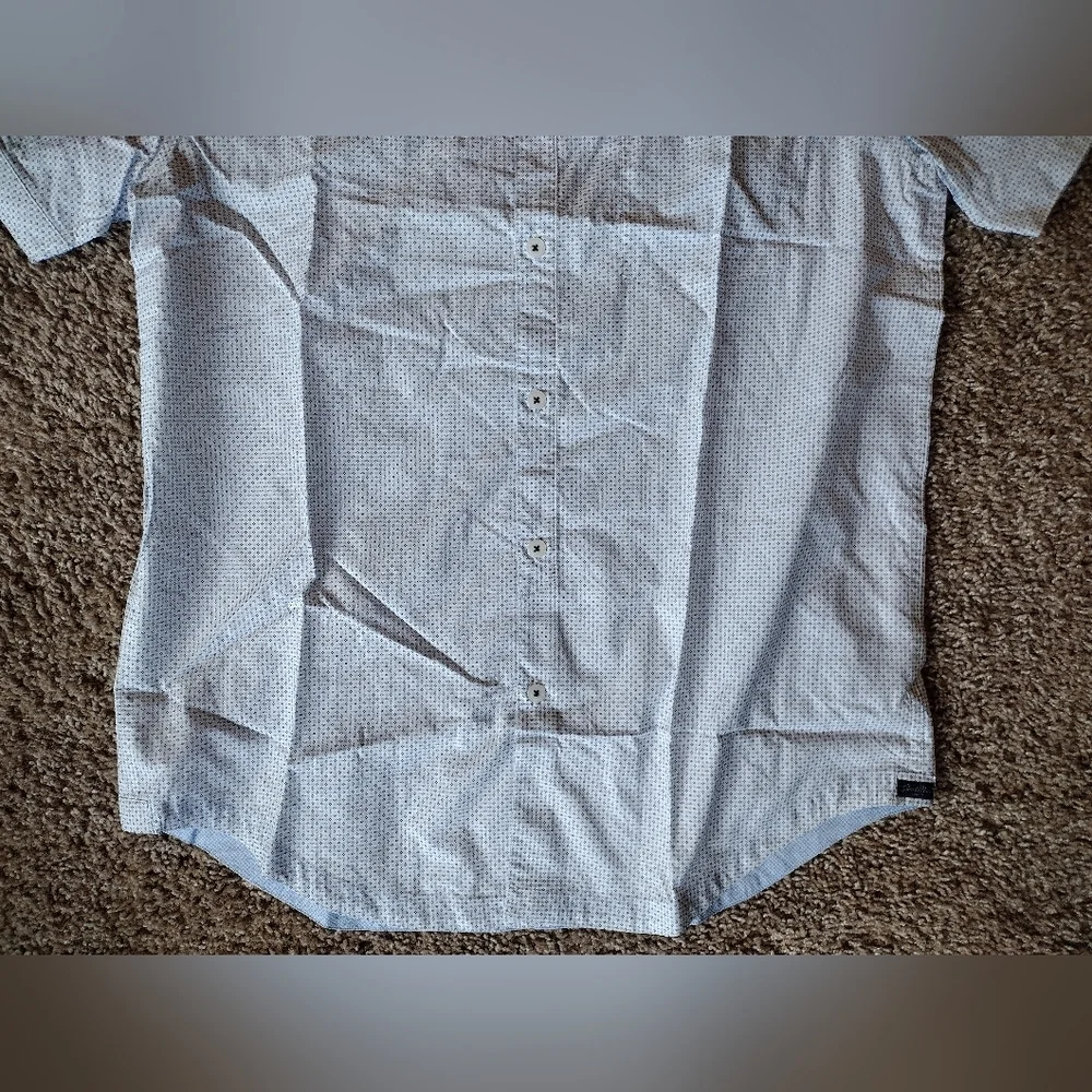 Good Man Brand Button Down Short Sleeve Shirt Medium NWOT - Picture 8 of 12
